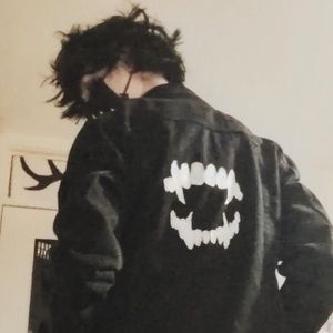 Meet your Posher, Tobias